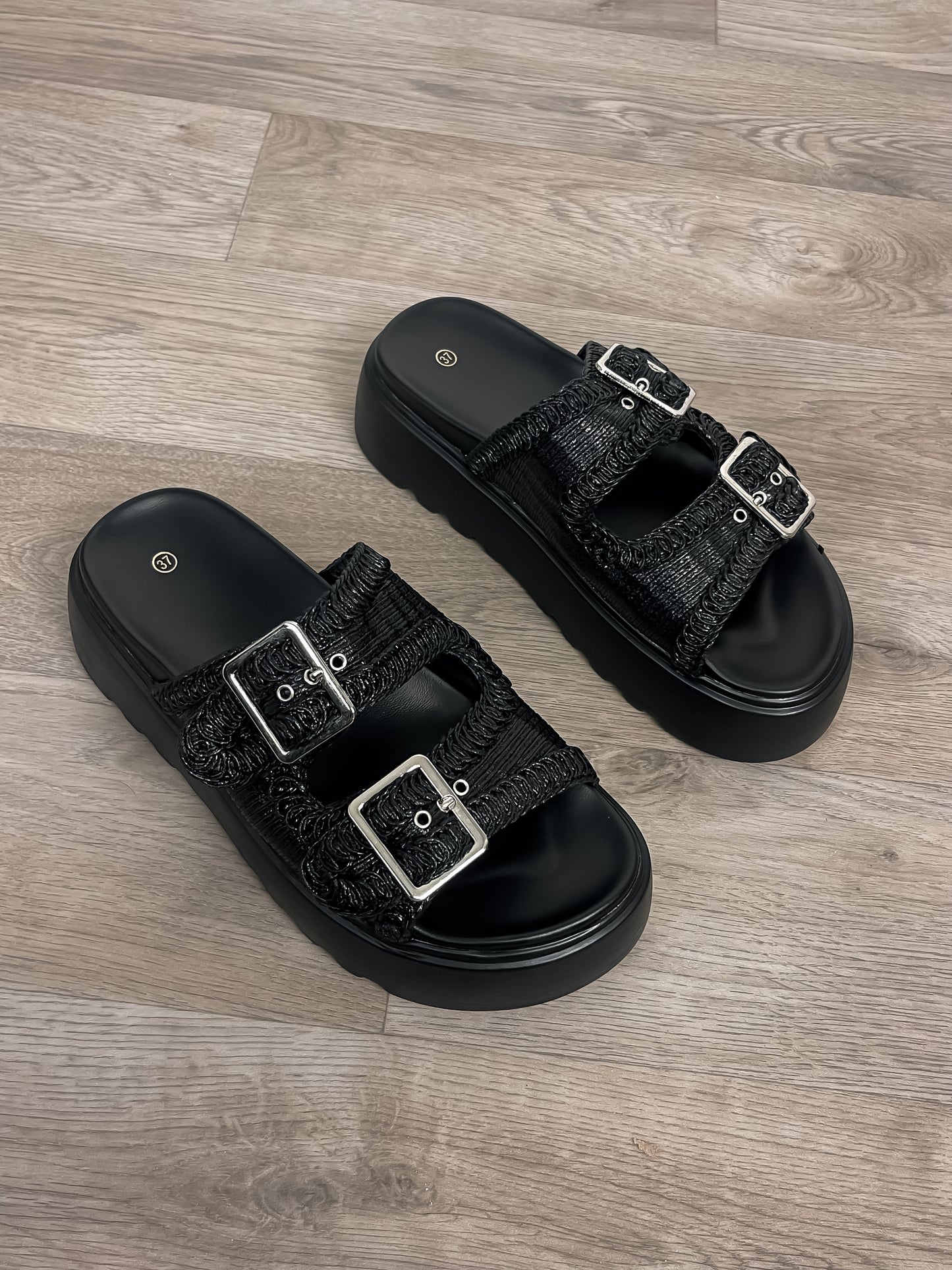 Sandali platform Akira