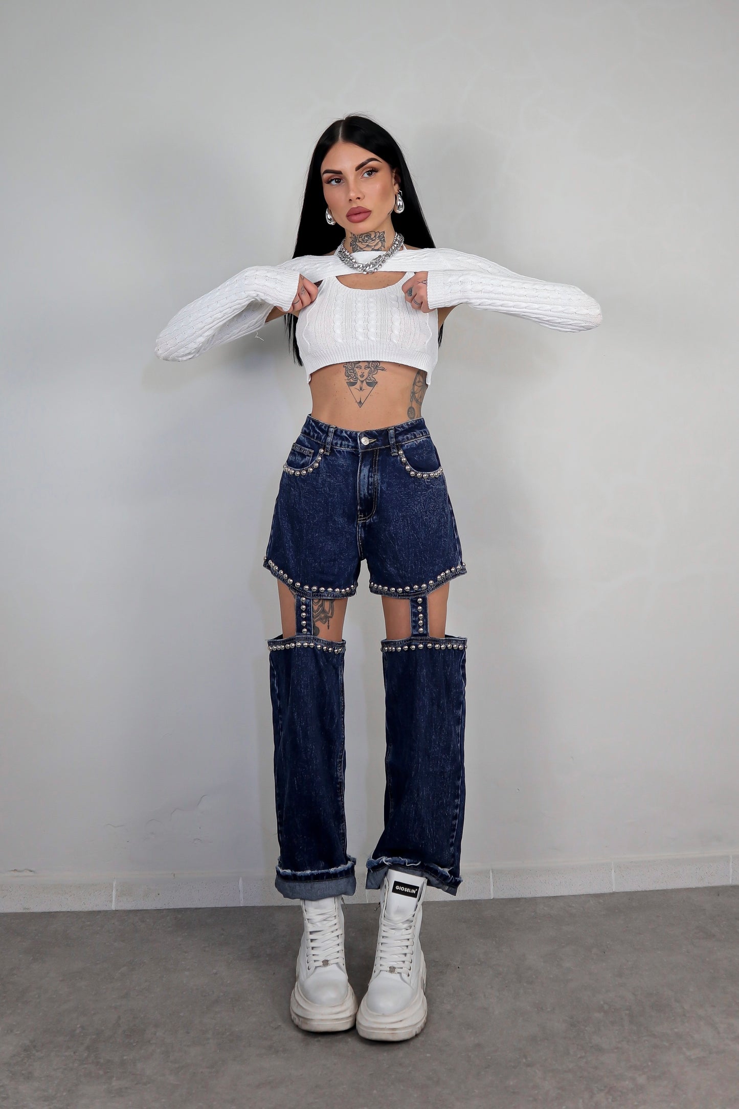 Jeans Cut Out Borchie