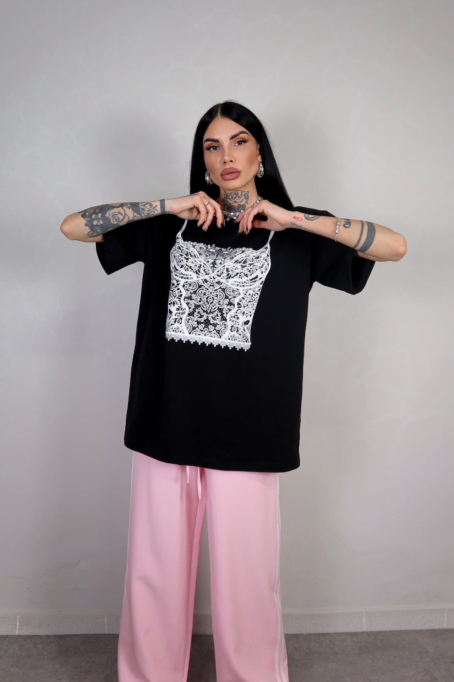 T-Shirt Over Bralette - Nero