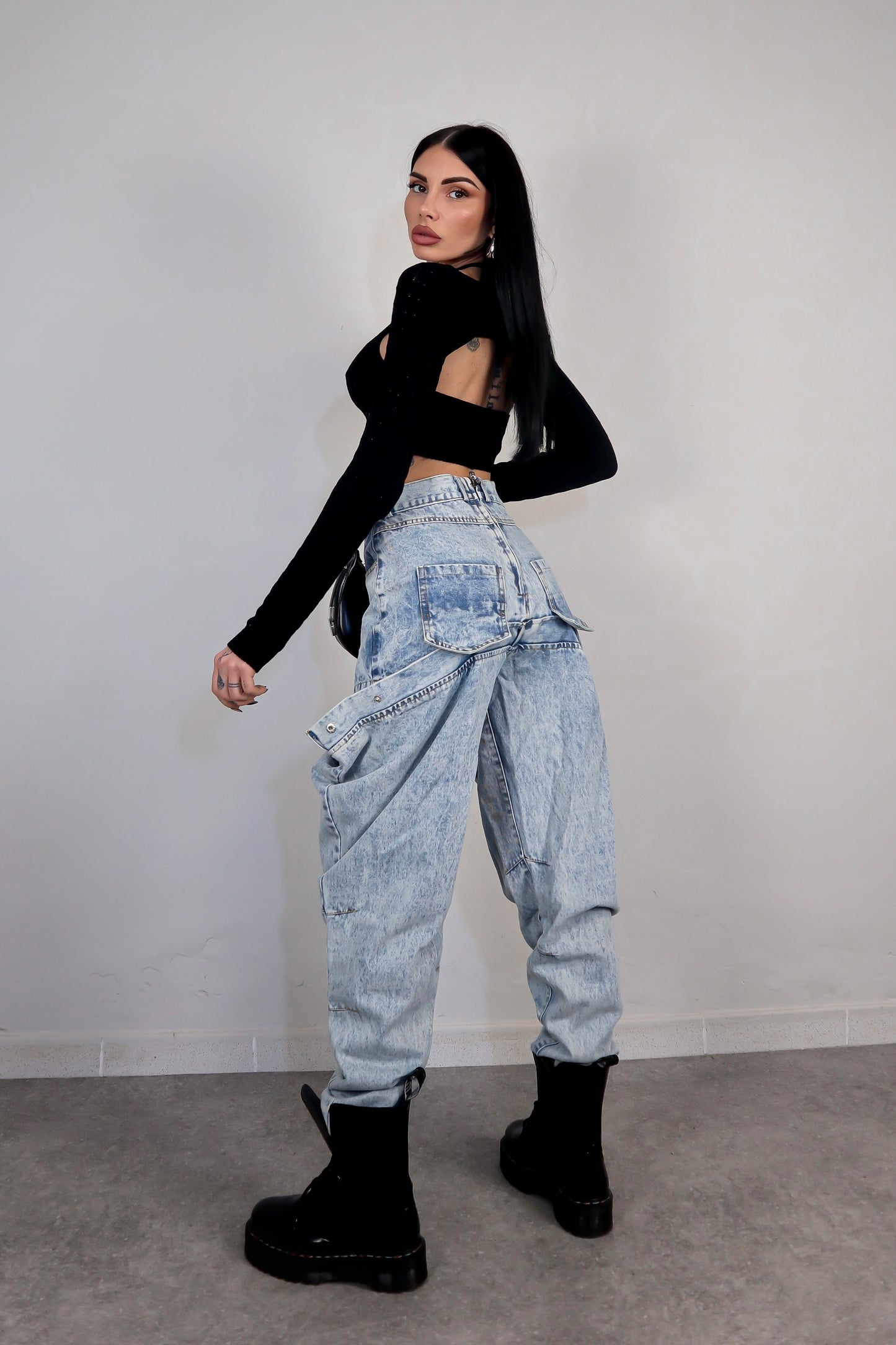 Jeans cut out Baddie