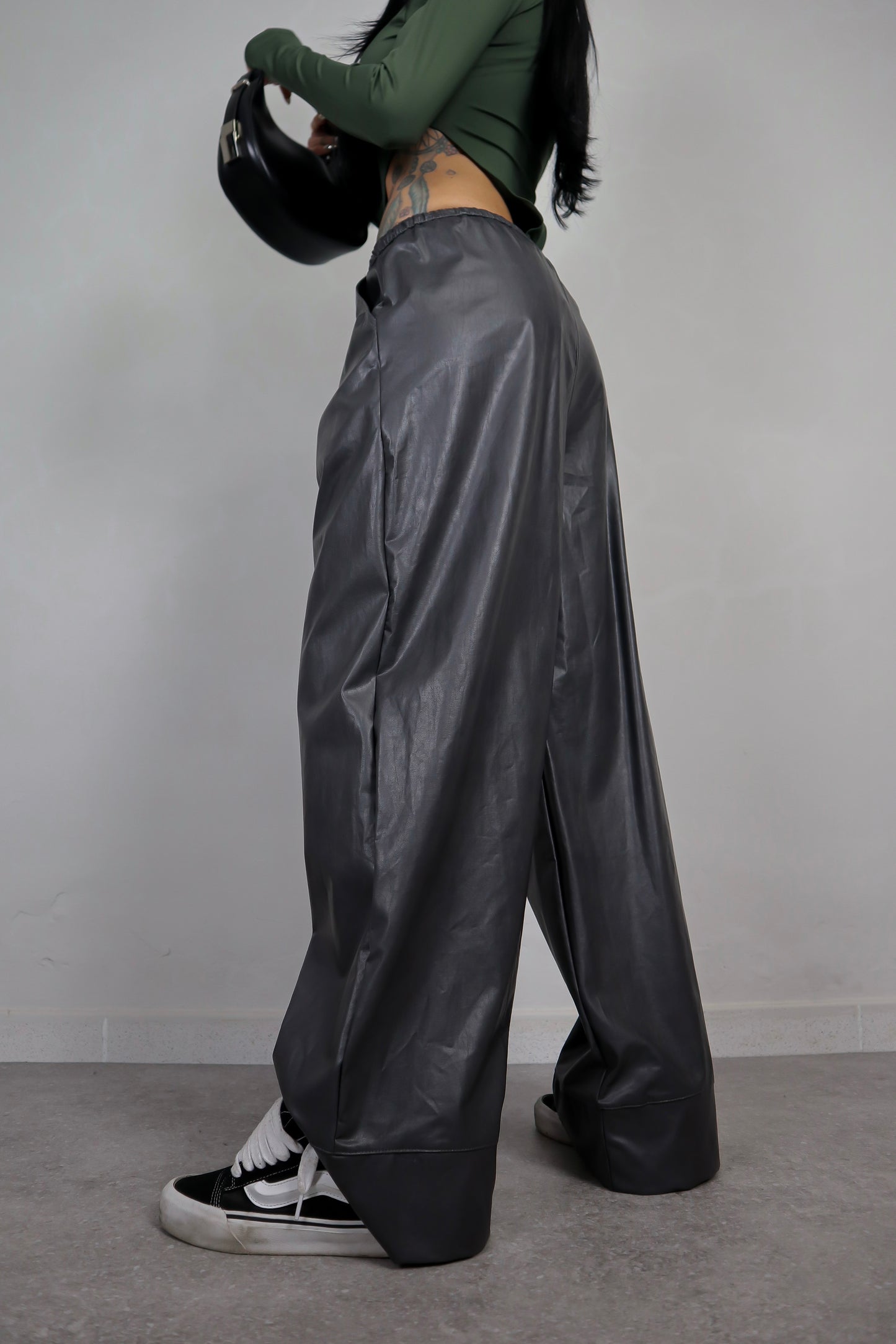 Pantalone Ecopelle Baggy - Grigio