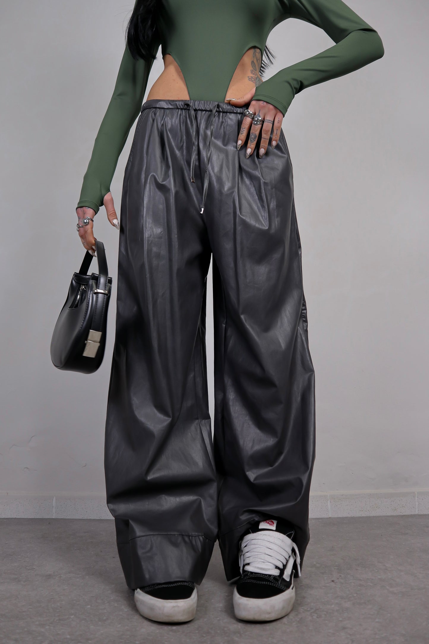 Pantalone Ecopelle Baggy - Grigio