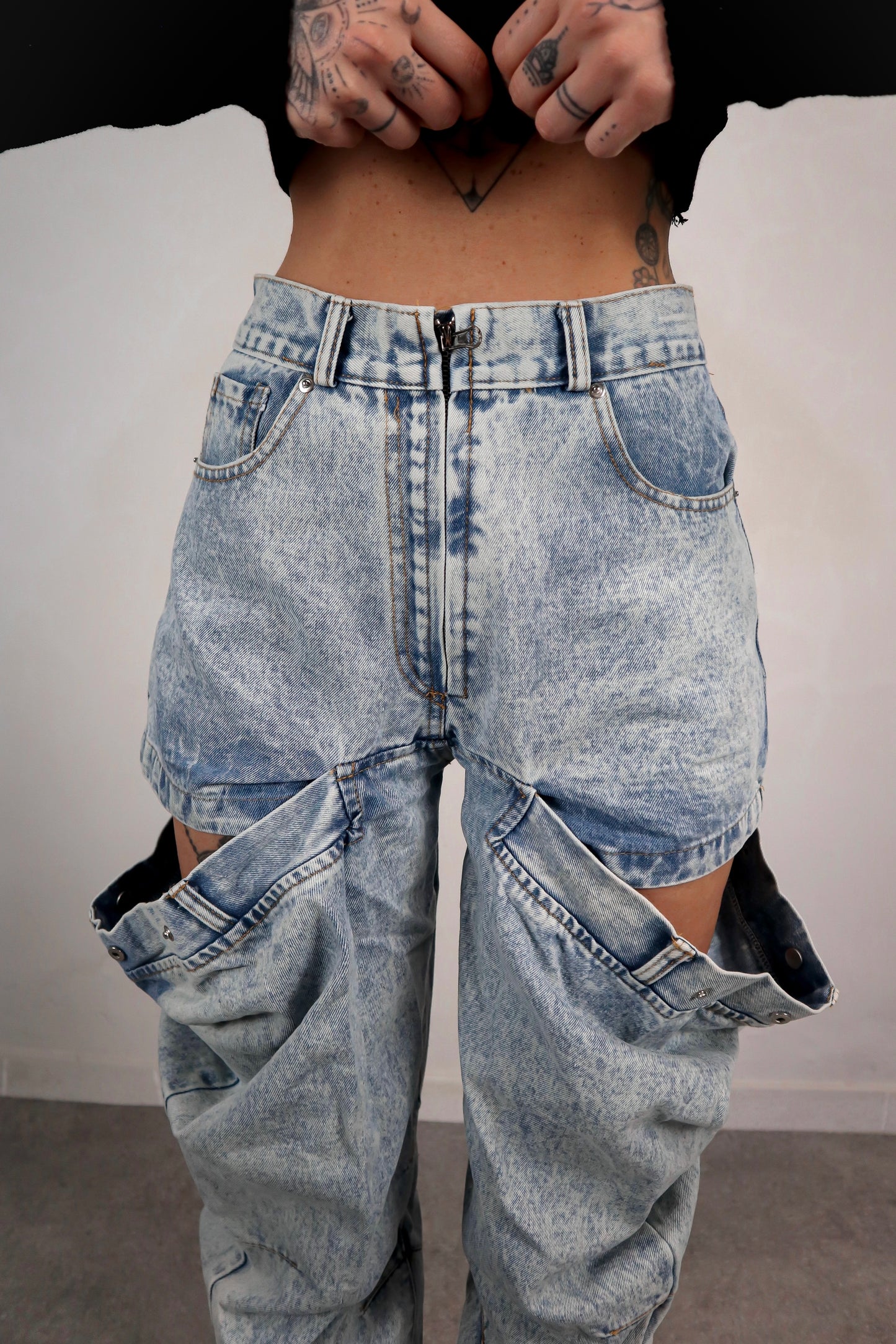 Jeans cut out Baddie