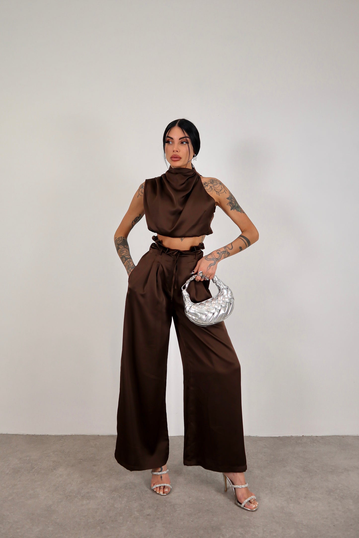 Completo Athena - Marrone
