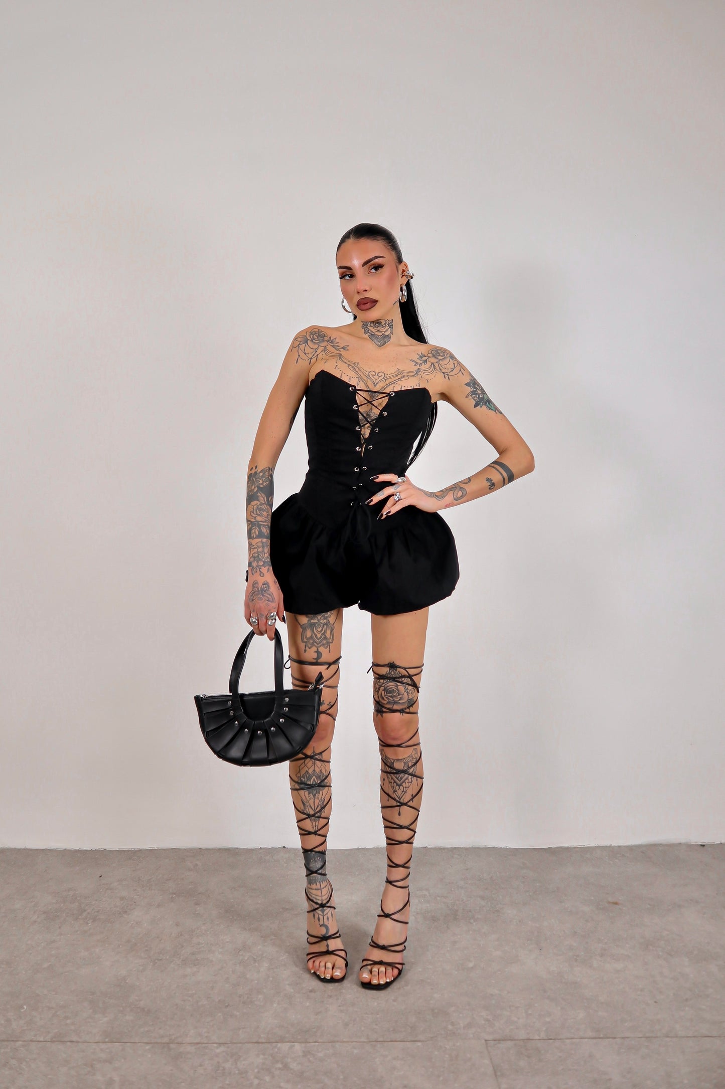 Tutina Meghan - Nero