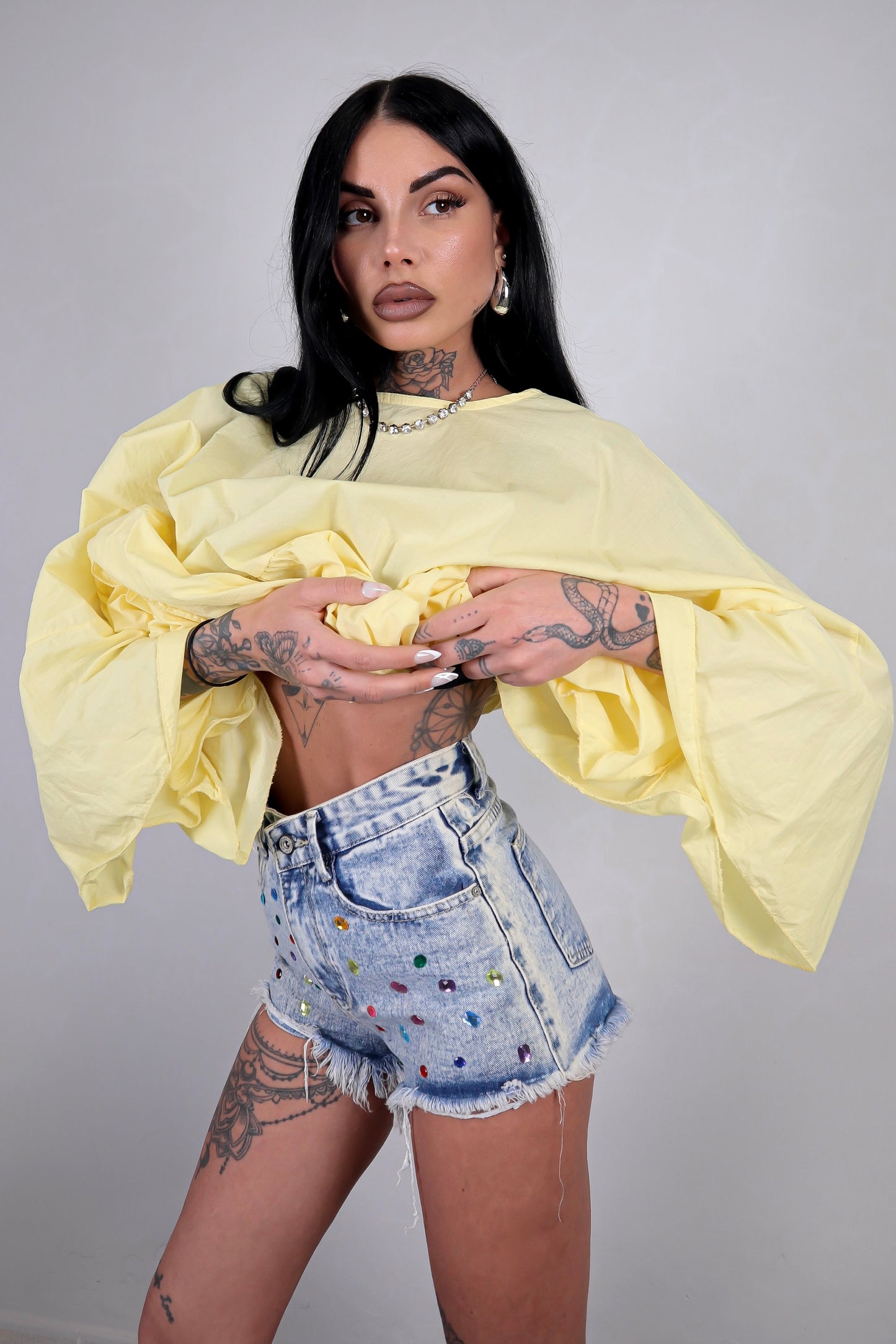 Shorts slavato Rubino