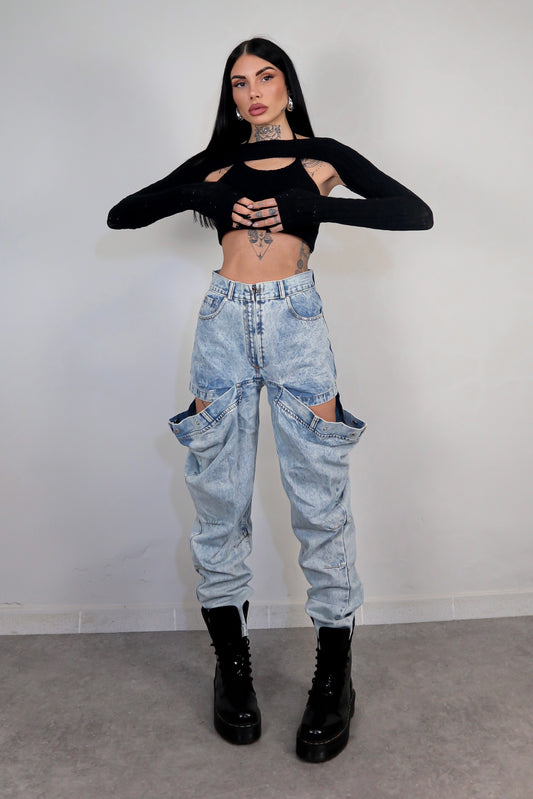 Jeans cut out Baddie