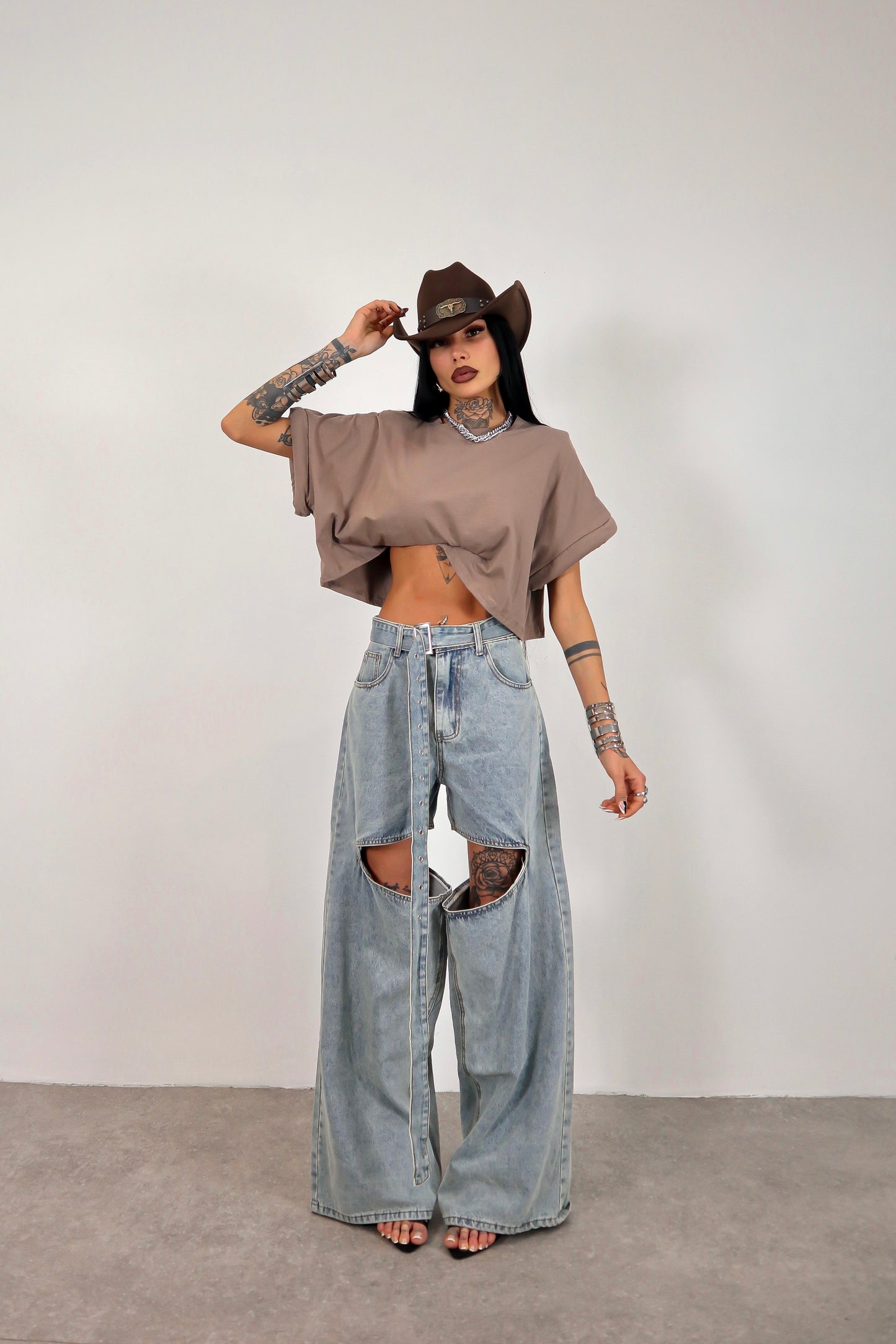 Jeans cut out Bryanna