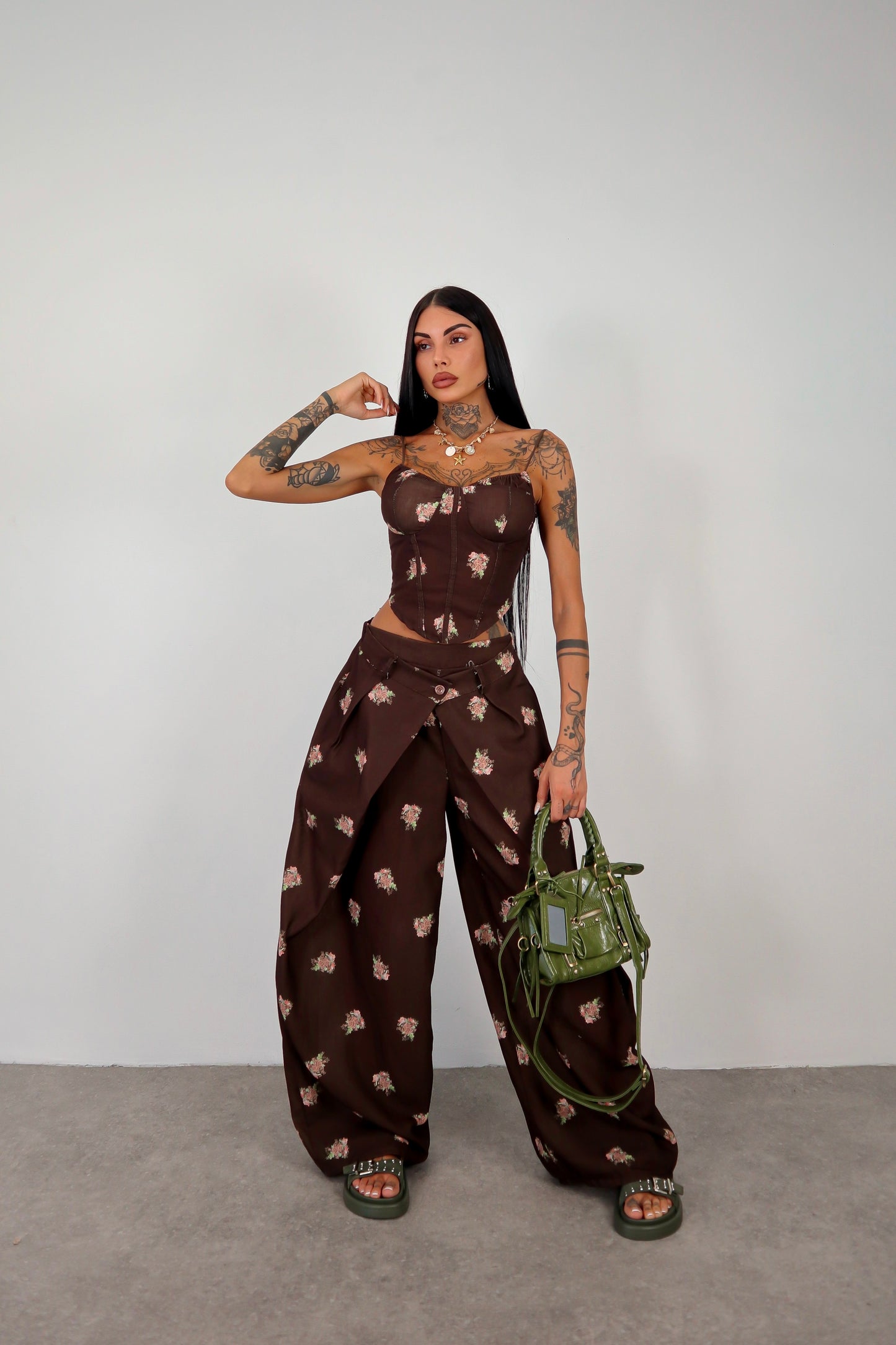 Completo Iside - Marrone