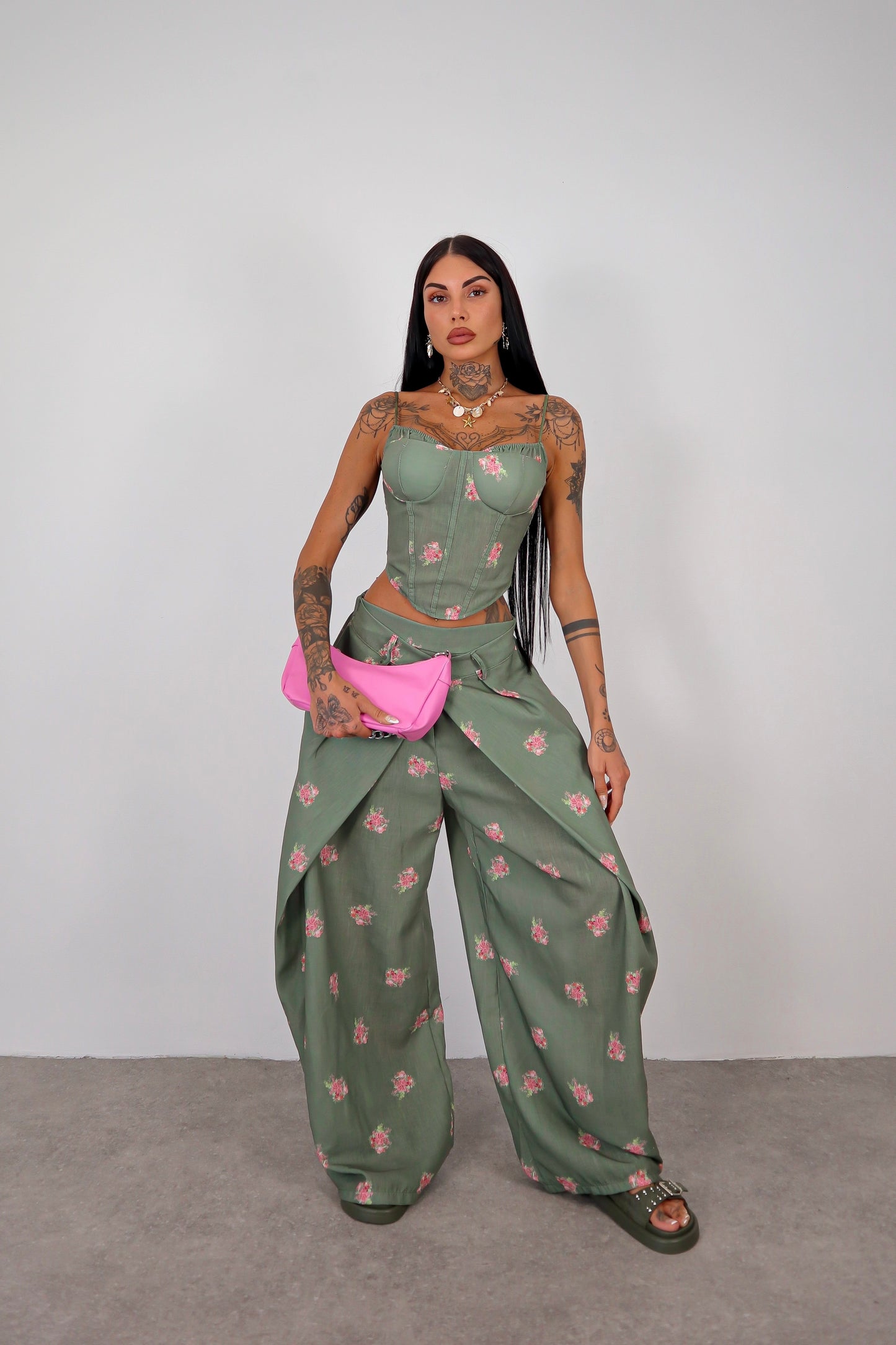 Completo Iside - Verde militare