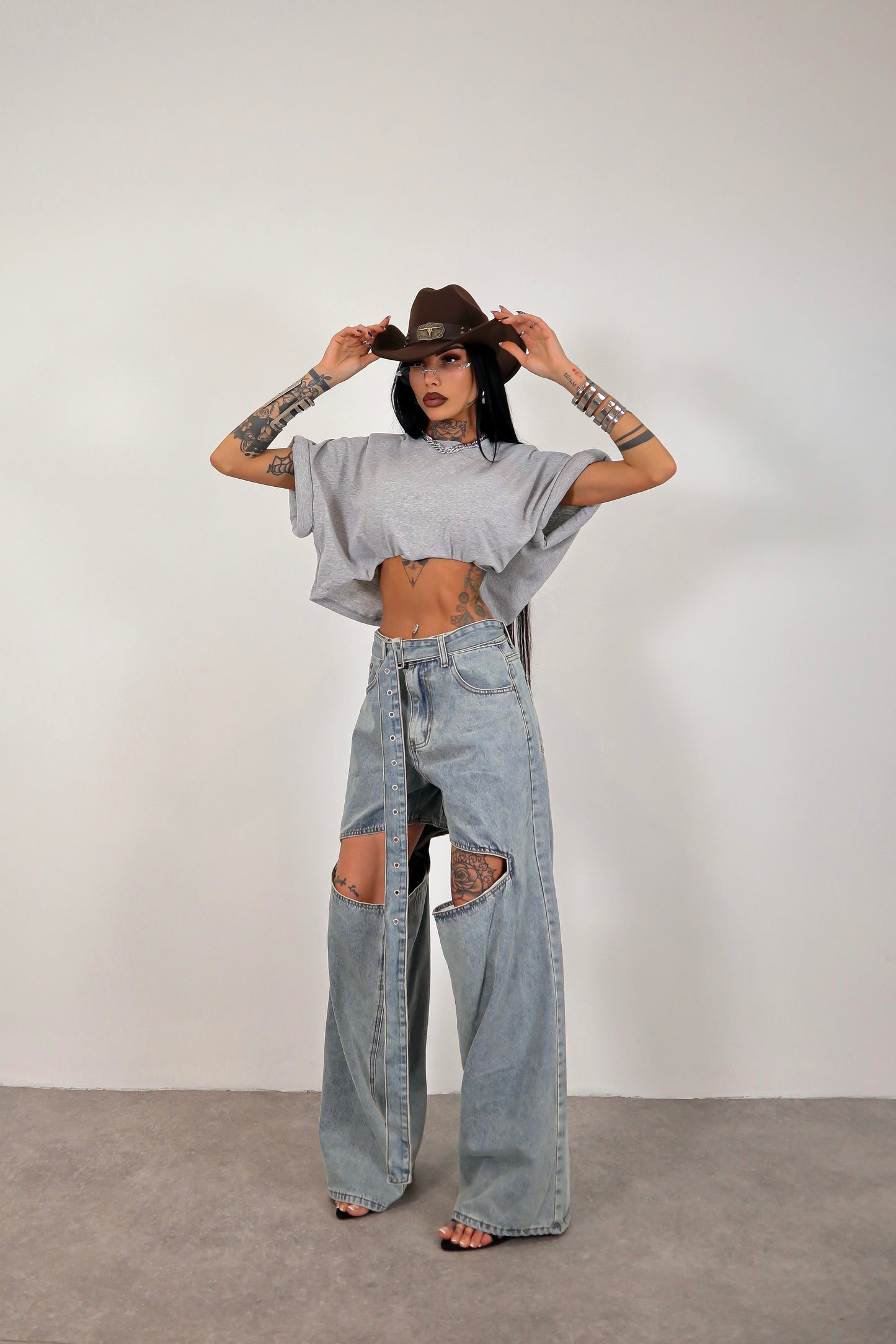 Jeans cut out Bryanna